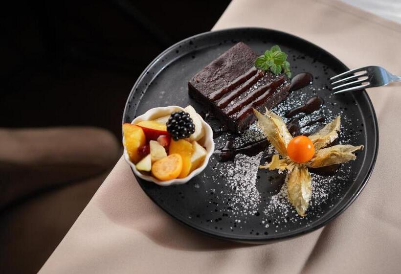 فندق Szalajka Fogadó és étterem