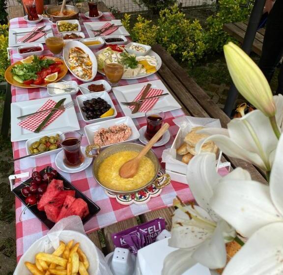 Kadifeli Konak Hotel & Bungalow