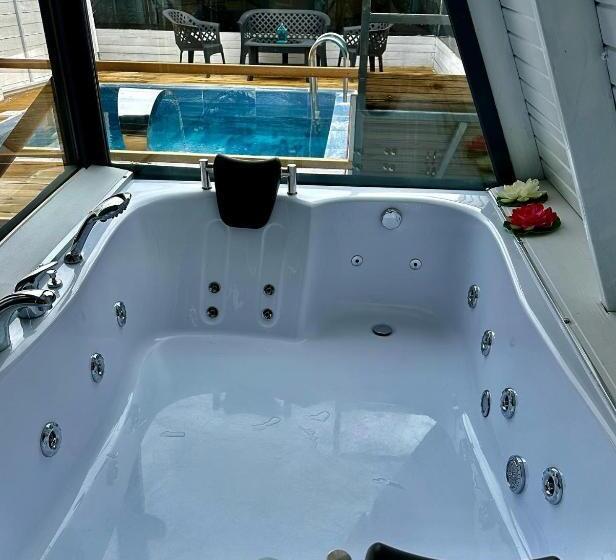 Kadifeli Konak Hotel & Bungalow