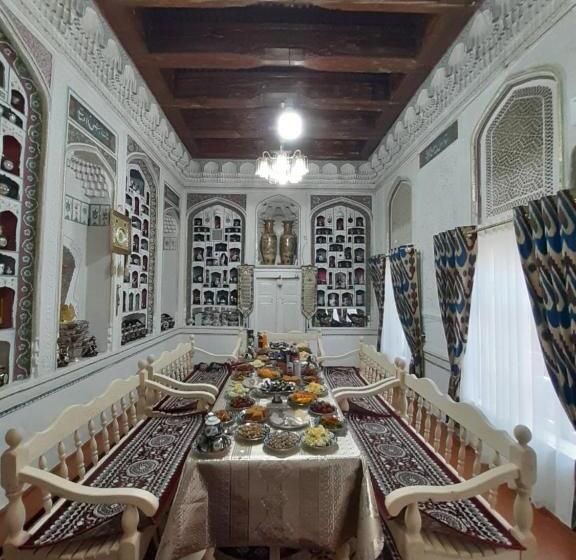 פנסיון Koh I Noor