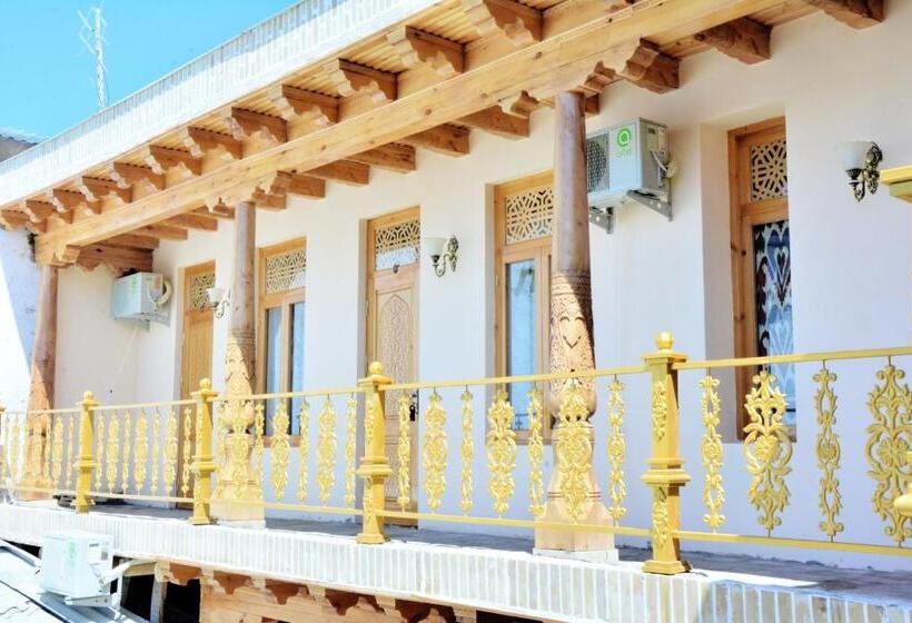 بنسيون Koh I Noor
