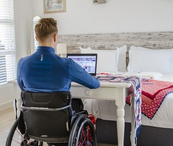 膳宿费 Somerset View Guest House