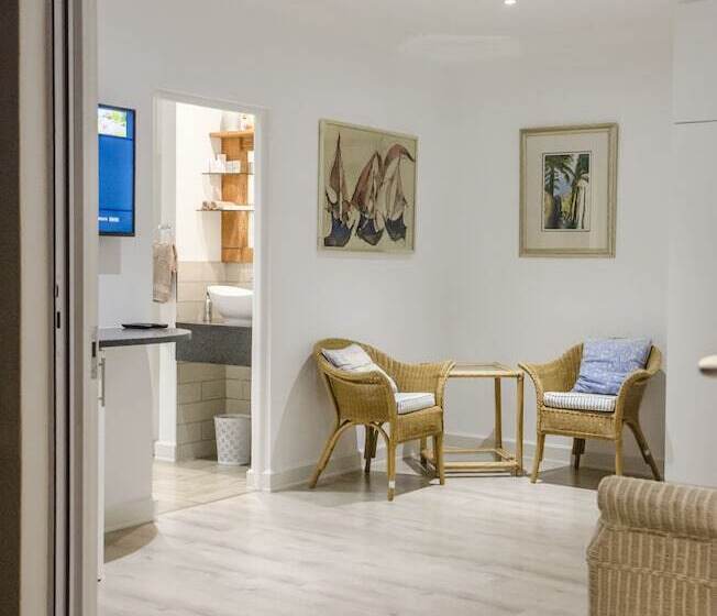 膳宿费 Somerset View Guest House