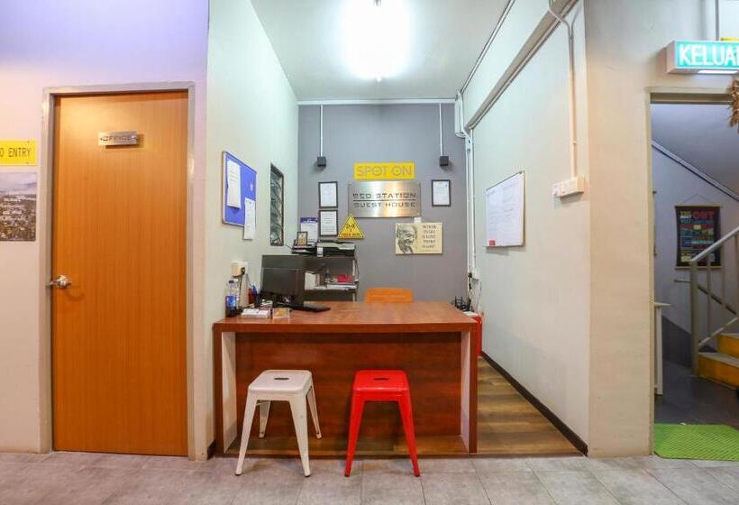 膳宿费 Spot On 89751 Bed Station Guest House   Hostel