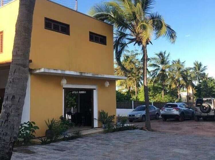 بنسيون Villa Aurora