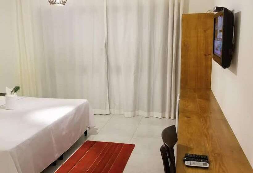 بنسيون Villa Aurora
