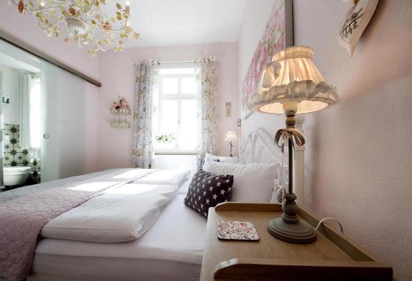 膳宿费 Villa Geriwada