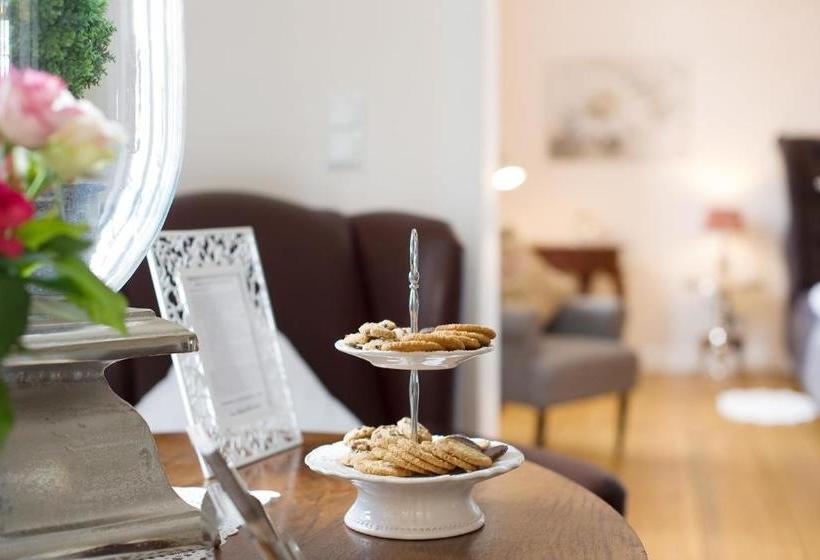 膳宿费 Villa Geriwada