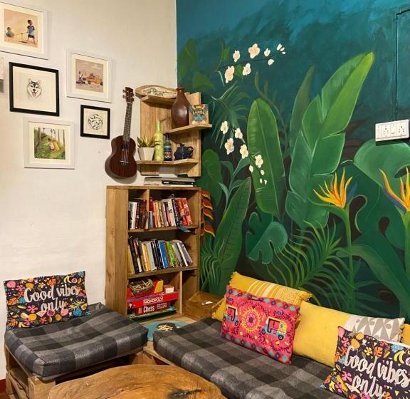 The Birdhouse Backpackers Hostel