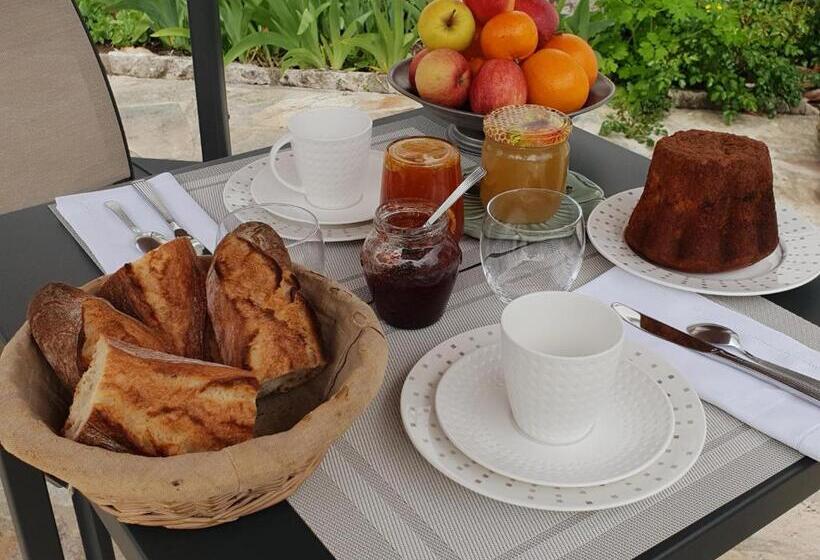 مبيت وإفطار La Blanchetière