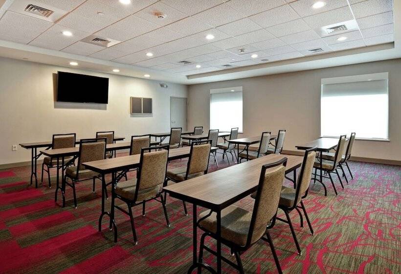 ホテル Home2 Suites By Hilton Birmingham Fultondale