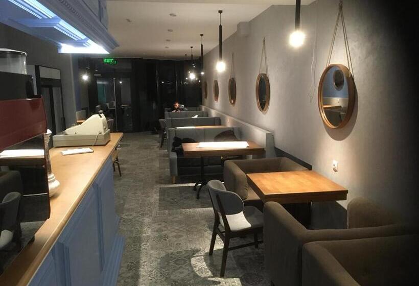 هتل Marco Polo, Cahul