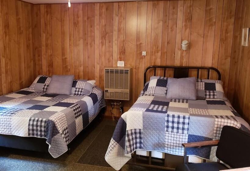 فندق Miners Bay Lodge