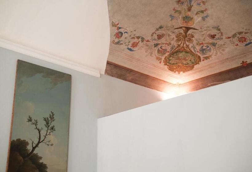 فندق Royal Palace