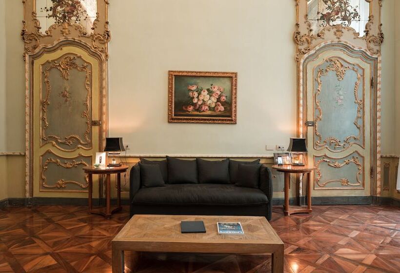 فندق Royal Palace