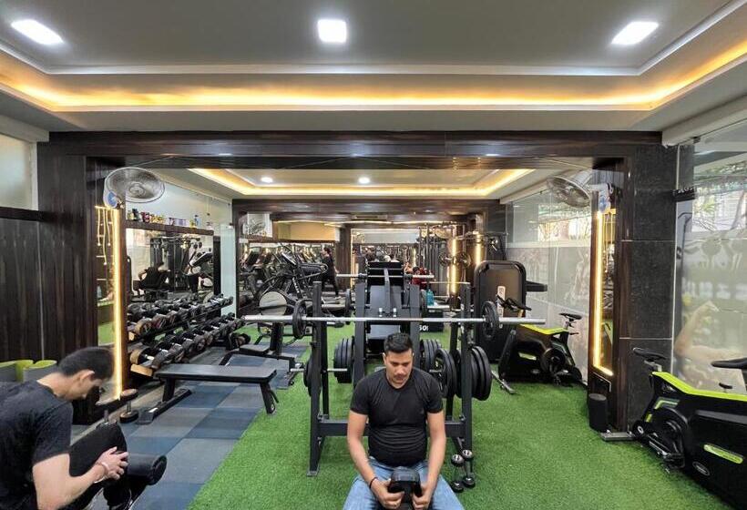 酒店 Shri Radha Nikunj   Opposite Prem Mandir