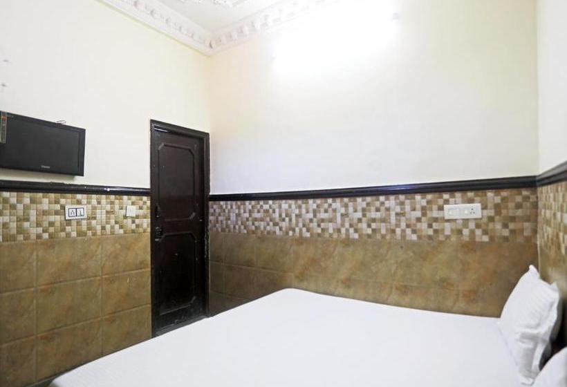 酒店 Spot On 37452 Kataria Guest House