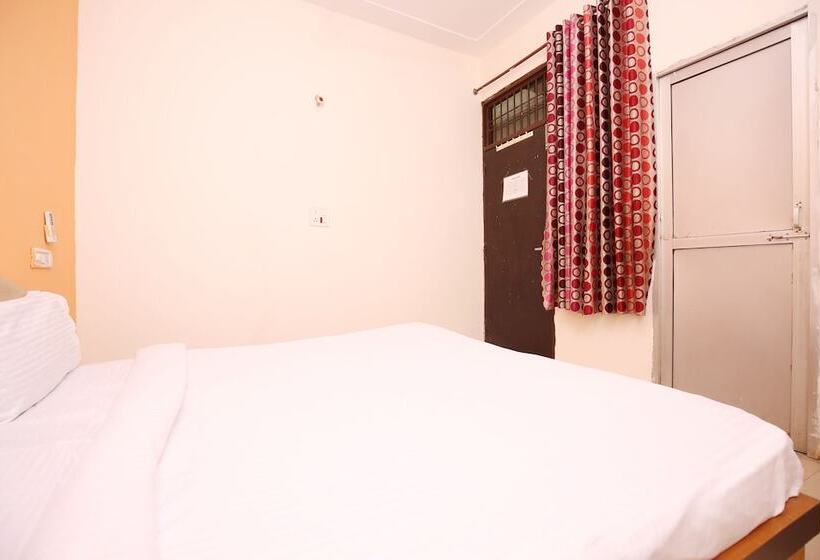 فندق Spot On 38121 Sunshine Lodge