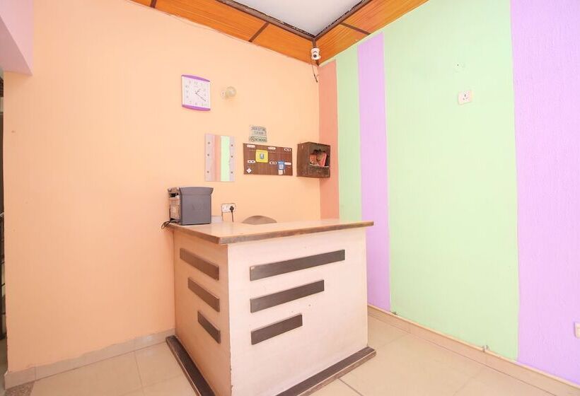 فندق Spot On 38121 Sunshine Lodge