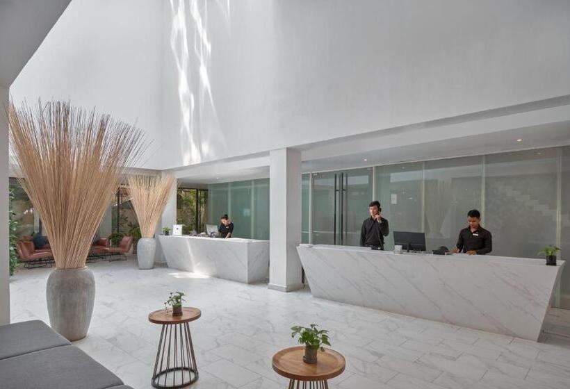 Baitong Hotel & Resort Phnom Penh