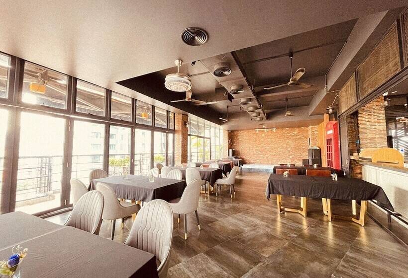 Baitong Hotel & Resort Phnom Penh