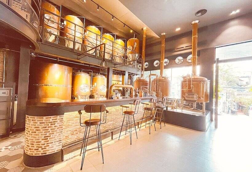 Baitong Hotel & Resort Phnom Penh