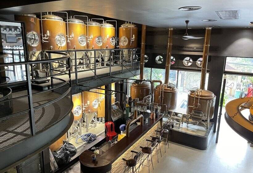 Baitong Hotel & Resort Phnom Penh