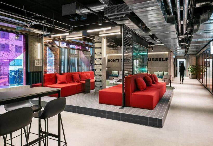 هتل The Social Hub Berlin Alexanderplatz