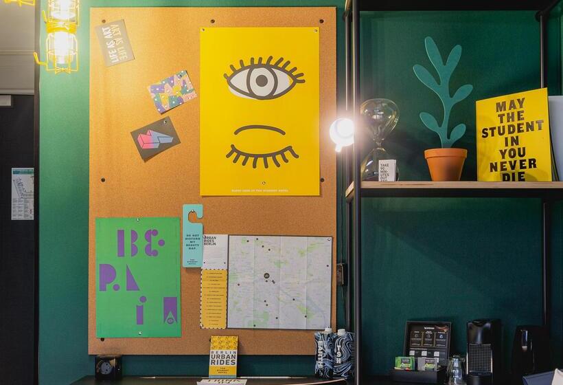 هتل The Social Hub Berlin Alexanderplatz