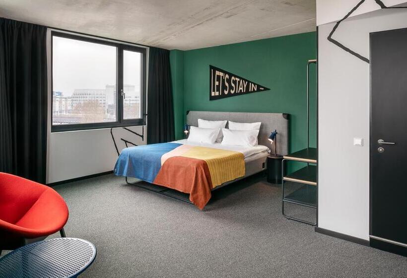 هتل The Social Hub Berlin Alexanderplatz