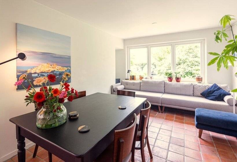 ホテル Villa De Hazelaar