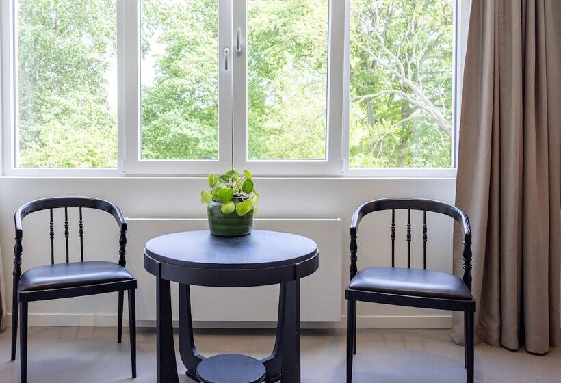 ホテル Villa De Hazelaar