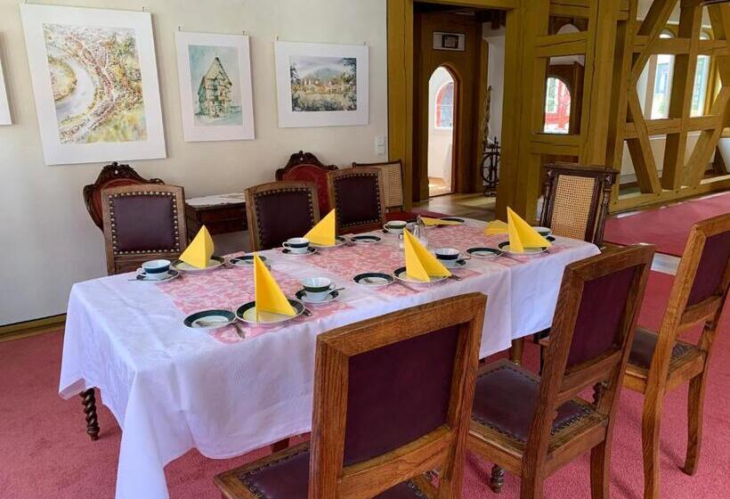 בית מלון כפרי Zum Riesen   älteste Fürstenherberge Deutschlands