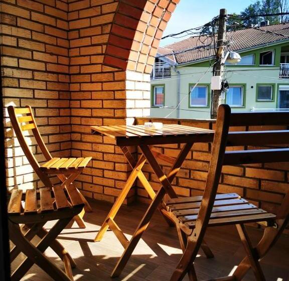 پانسیون Mom`s House