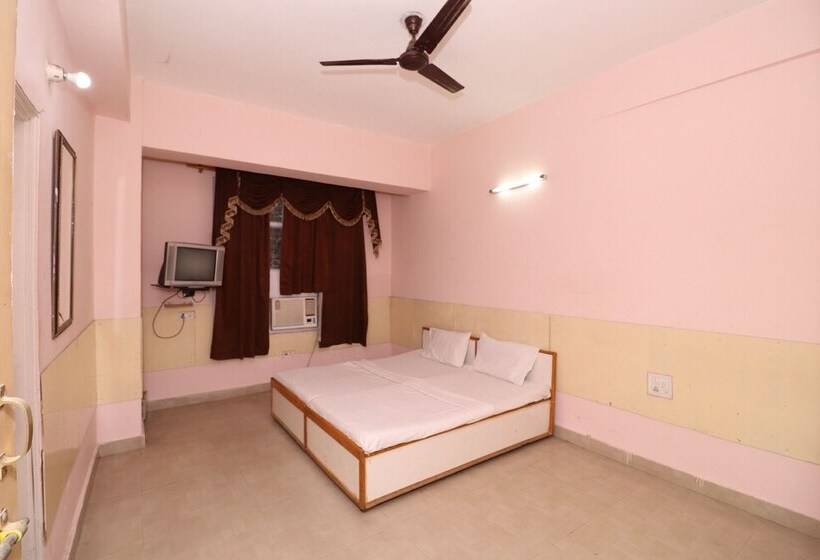 Spot On 37324 Hotel Grace