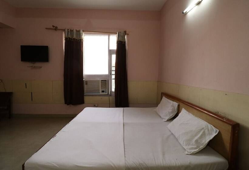 Spot On 37324 Hotel Grace