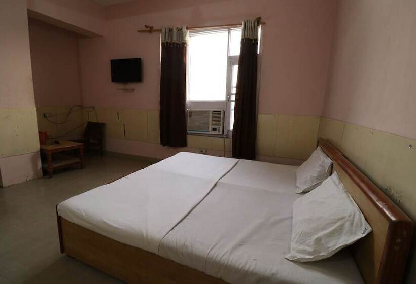 Spot On 37324 Hotel Grace