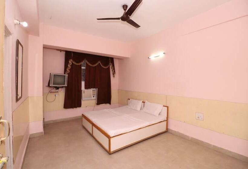 Spot On 37324 Hotel Grace