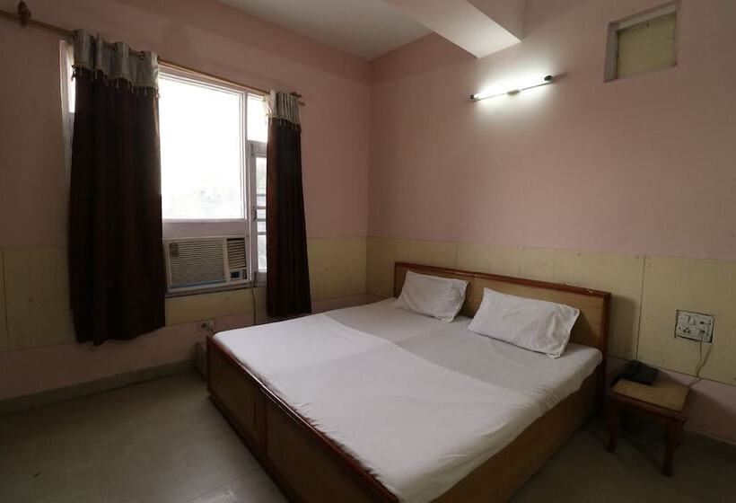 Spot On 37324 Hotel Grace