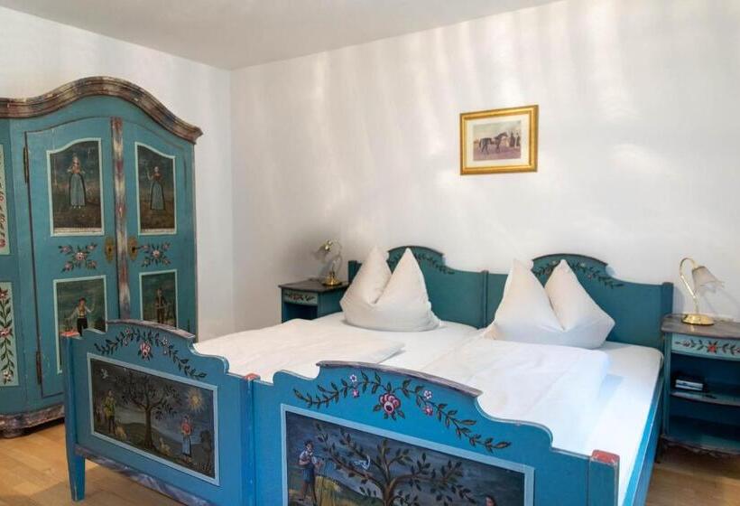 هاستل Fischerstüberl Attel