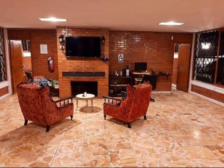 هاستل Casa Montemira