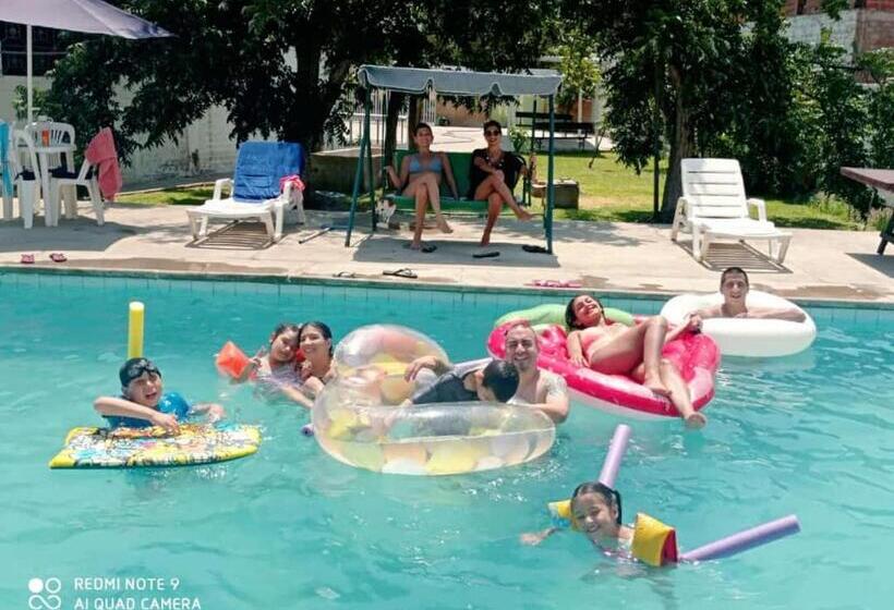 هاستل Casa Montemira