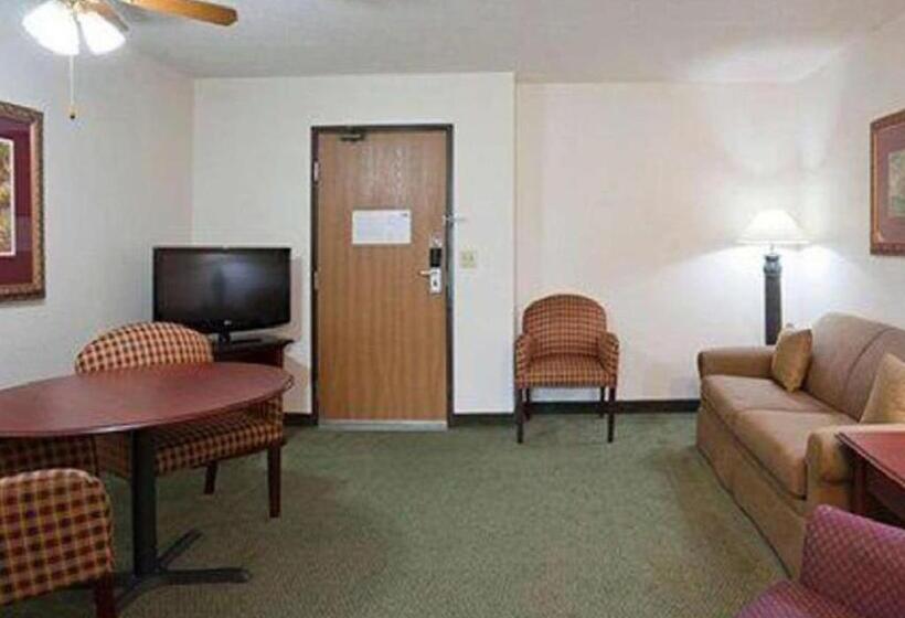 הוסטל Norwood Inn & Suites Eagan St Paul & Mall Of America