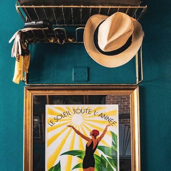 Bed and Breakfast Caboose