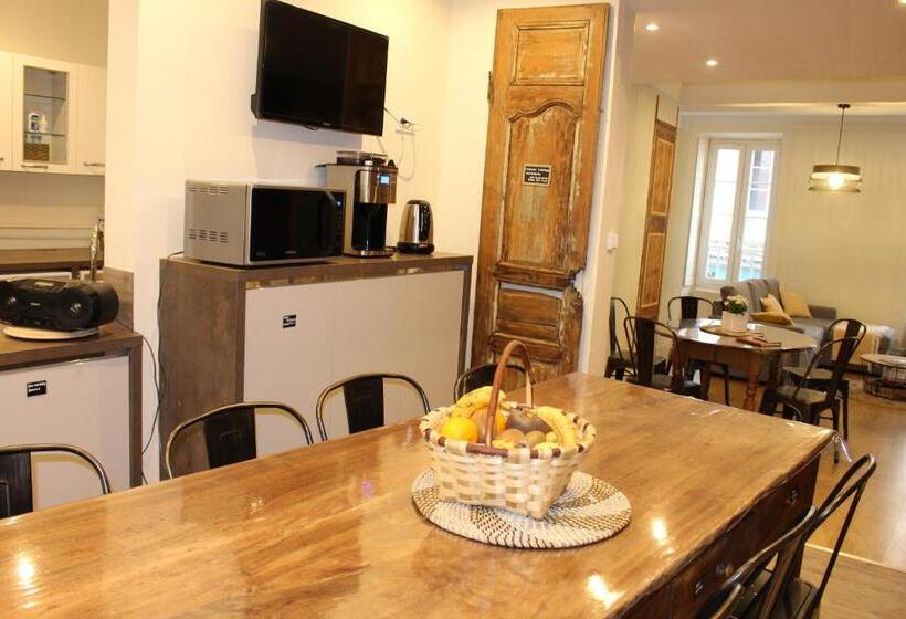 مبيت وإفطار Gîte Le Pied Du Géant   Local Sécurisé Pour Les Vélos