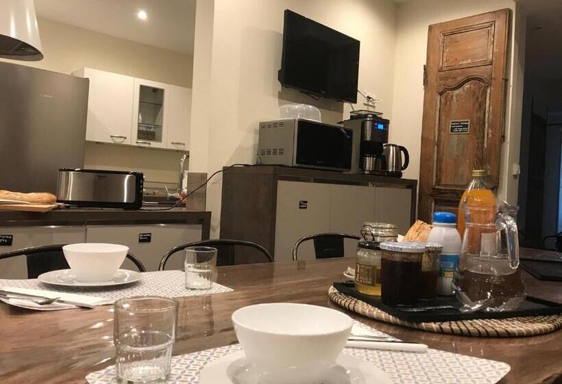 مبيت وإفطار Gîte Le Pied Du Géant   Local Sécurisé Pour Les Vélos