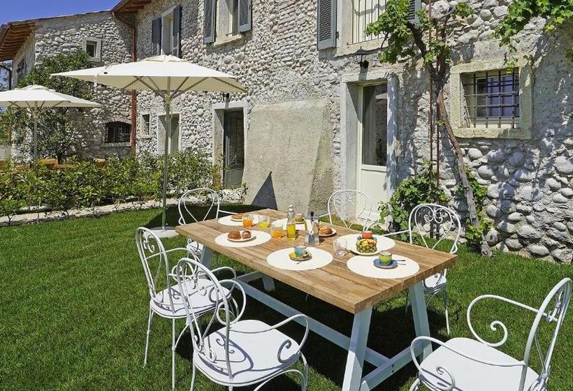 Dogoli Country Apartments