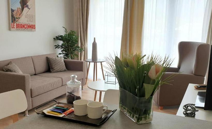 Domitys   Les Aiglons Blancs