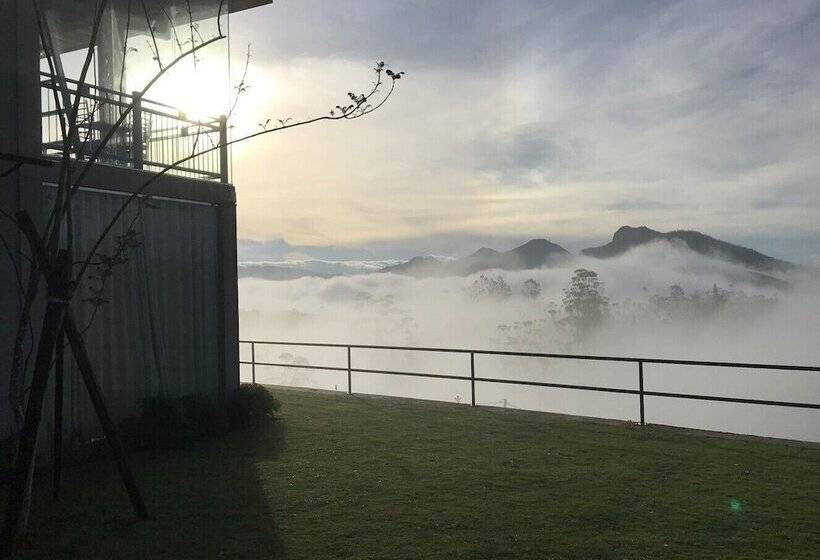 Отель Harrington Heritage