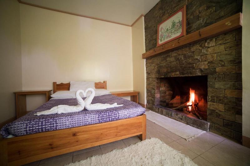 Отель Rusty Nail Inn And Cafe